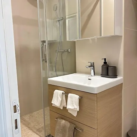 Apartment Modern Near Nation 2 Guests In Gonnet Paris